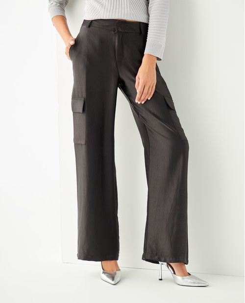 Pantalón tipo cargo para mujer