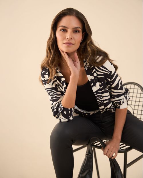 Camisa manga larga estampada para mujer