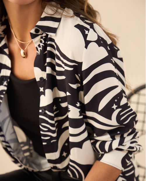 Camisa manga larga estampada para mujer