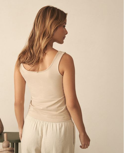Camiseta básica manga sisa para mujer