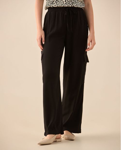 Pantalón de tela fluida para mujer