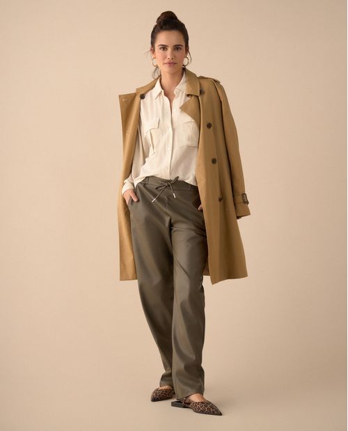 Pantalón efecto cuero para mujer