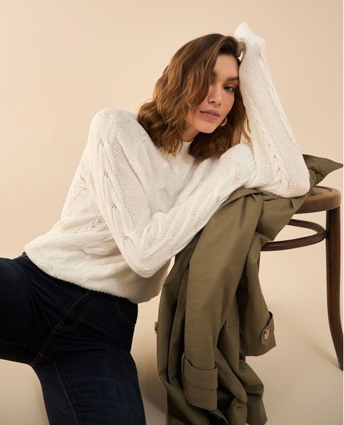 Buzo tejido de diseño cerrado para mujer