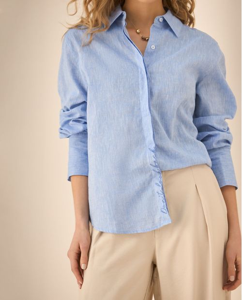 Camisa con botones ocultos para mujer