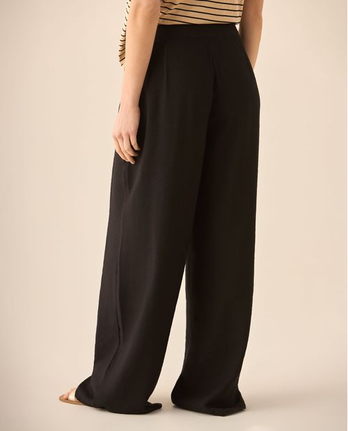 Pantalón clásico de silueta amplia para mujer