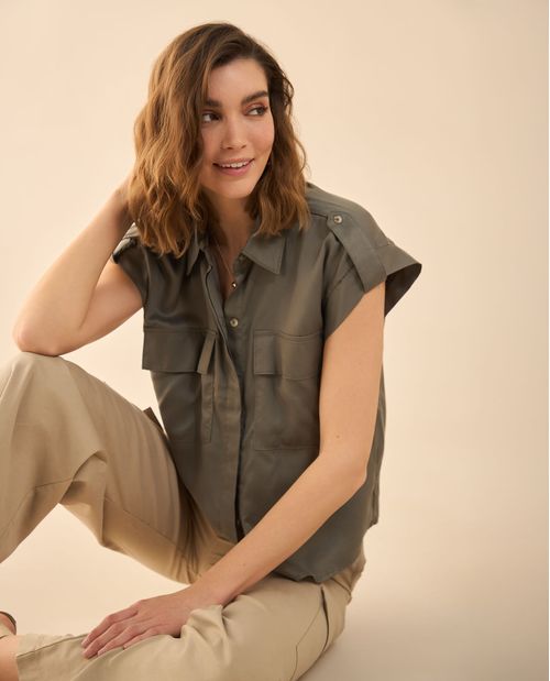 Camisa de manga sisa con pieza para mujer