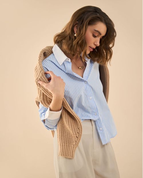 Camisa de largo asimétrico para mujer