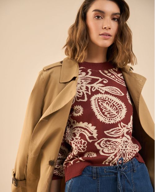 Buzo con diseños tejidos para mujer