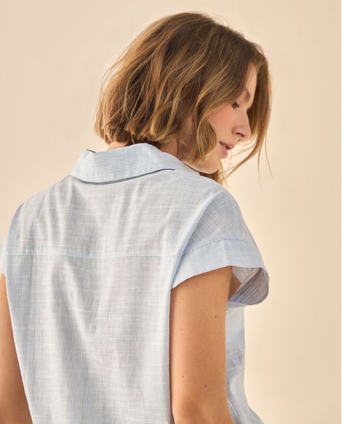 Camisa con Rayas Bordadas