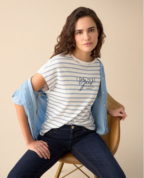 Camiseta de diseño a rayas para mujer