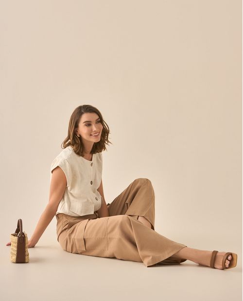 Pantalón clásico de silueta amplia para mujer