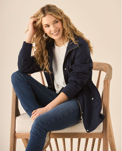 Chaqueta con capucha para mujer