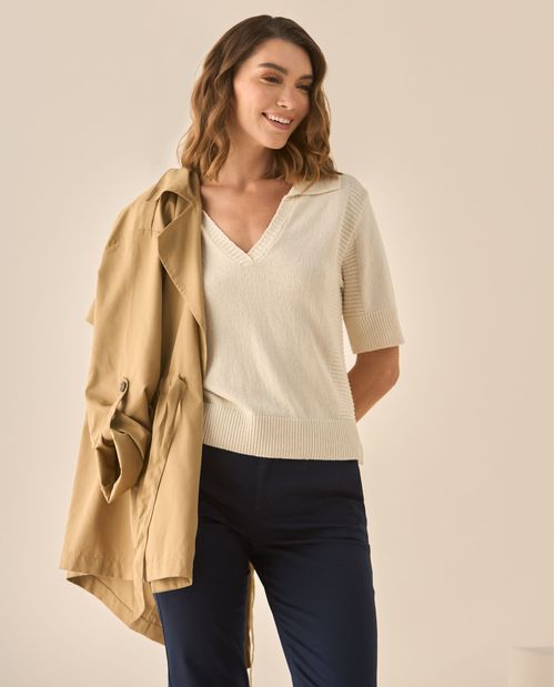 Camisa tipo polo con mix de tejidos para mujer