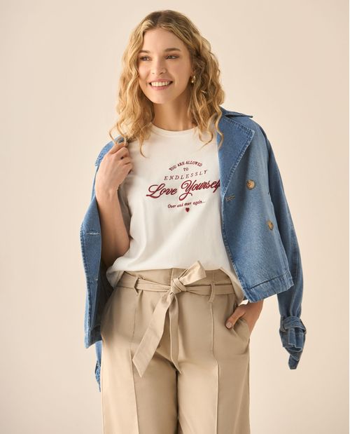 Camiseta manga corta con bordado para mujer