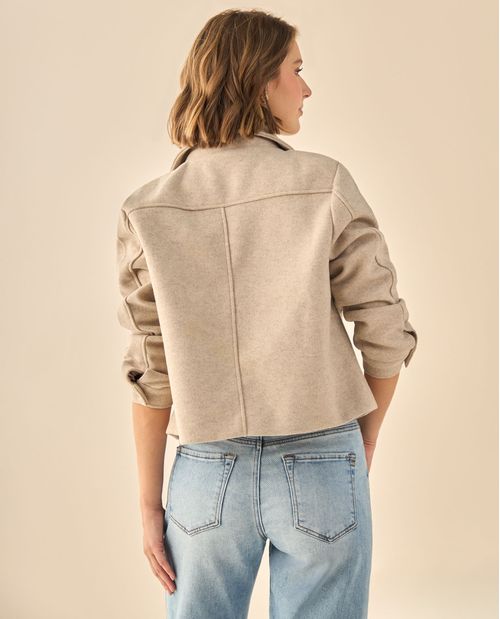 Chaqueta clásica con bolsillos de parche para mujer