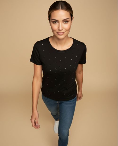 Camiseta con Aplicaciones Metálicas