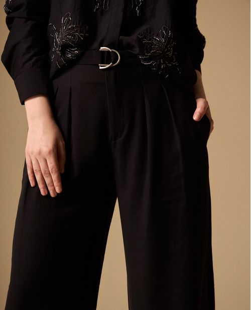 Pantalón Wide Leg con Cinturón