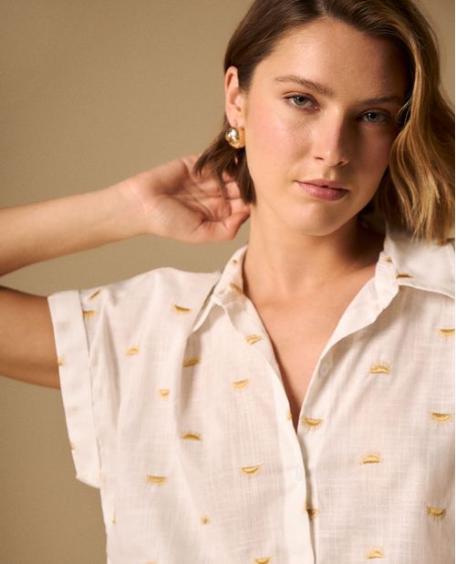 Camisa con Estampado de Palabras