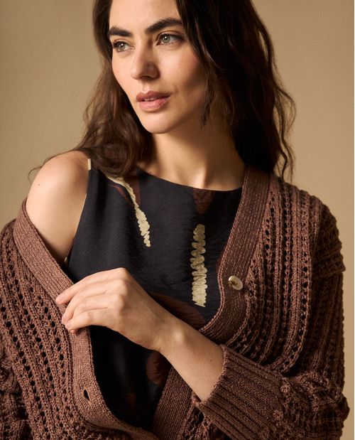 Cardigan Tejido Calado Marrón